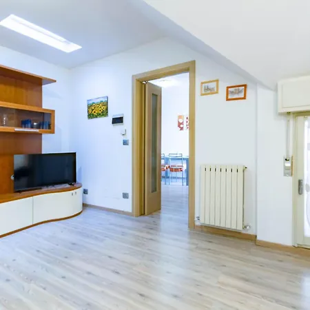 Mansarda Bellaria - Myho Casa 아파트