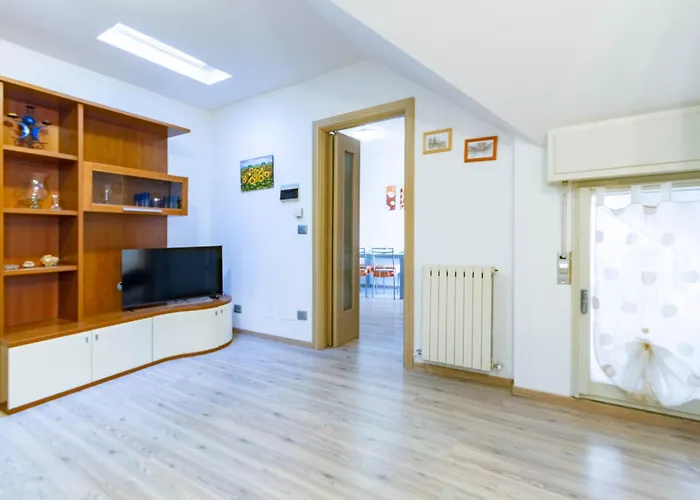 Mansarda Bellaria - Myho Casa アパート