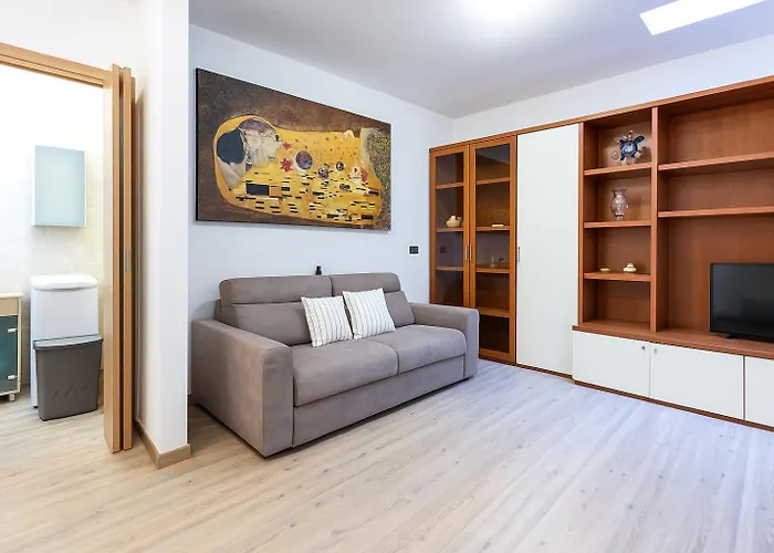 Mansarda Bellaria - Myho Casa アパート *